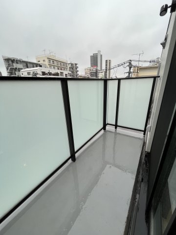 バルコニー　バルコニー付きです