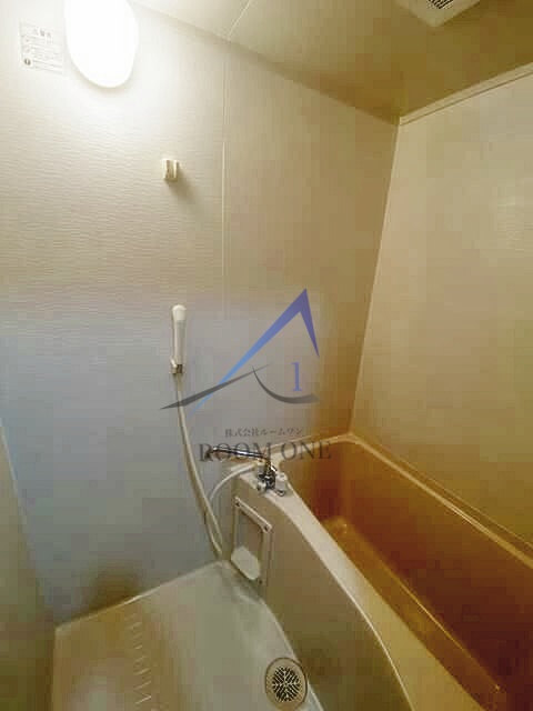 バス・シャワールーム　お風呂です。
