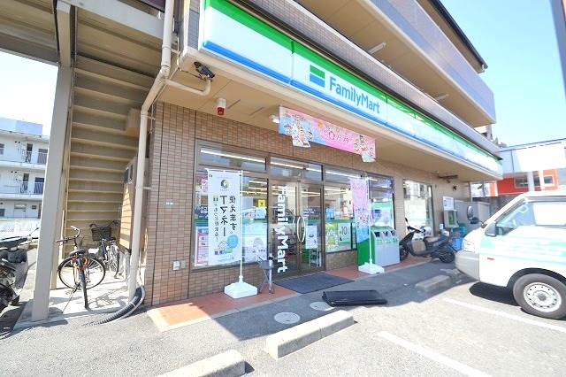 コンビニ　ファミリーマート　広島山本1丁目店（コンビニ）まで322m