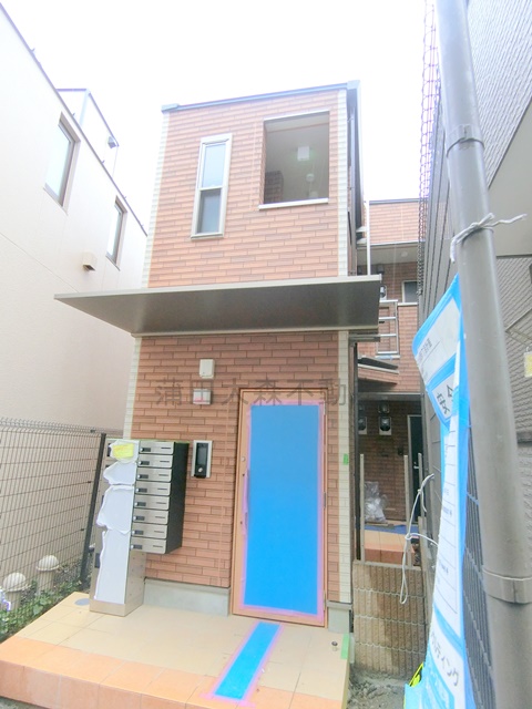 建物外観　2026年10月築　木造地上2階建て総戸数8戸インターネット