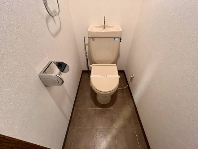 フロール須磨のトイレ写真