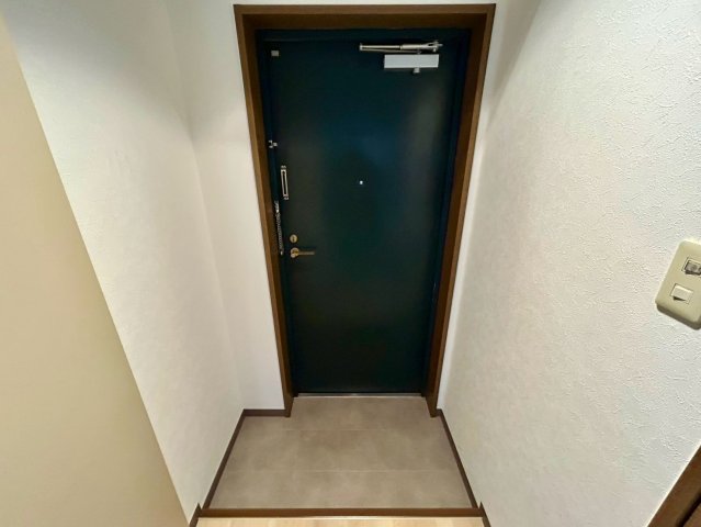 フロール須磨の玄関写真