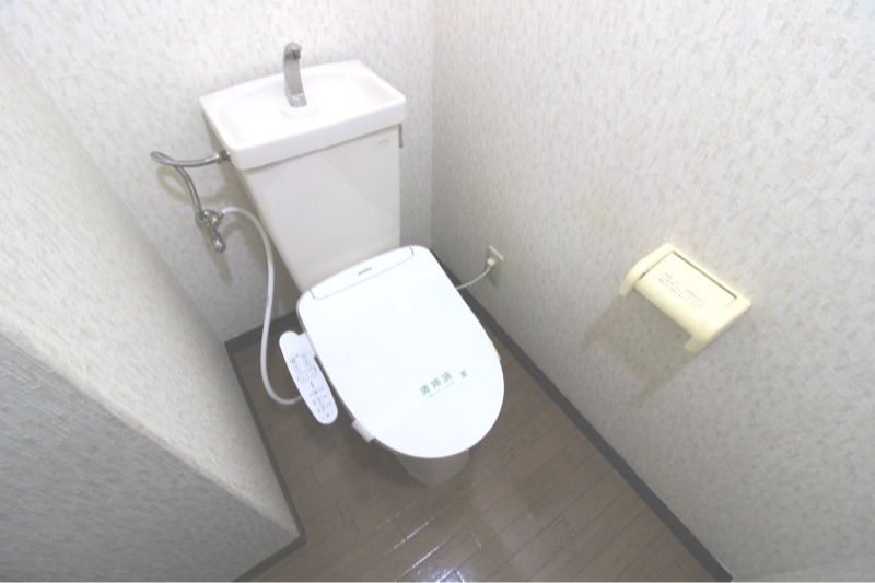 トイレ　トイレ
