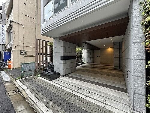 ライオンズ千代田岩本町ミレスーKDAの外観写真
