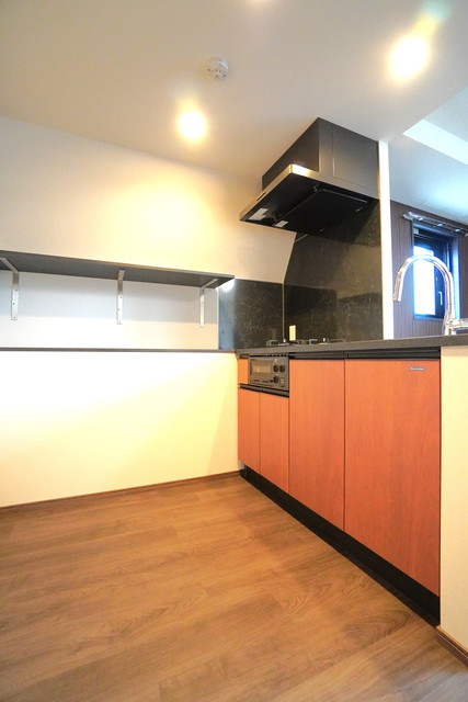 キッチン　※写真は同タイプ住戸です。