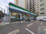 コンビニ　ファミリーマート博多大博町店（コンビニ）まで38m