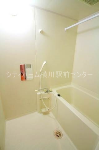広島電鉄江波線 舟入本町駅 徒歩7分 9階建 築28年の風呂写真
