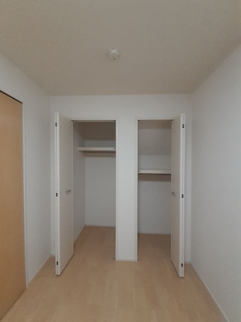 ニシキレーベンIの内装写真