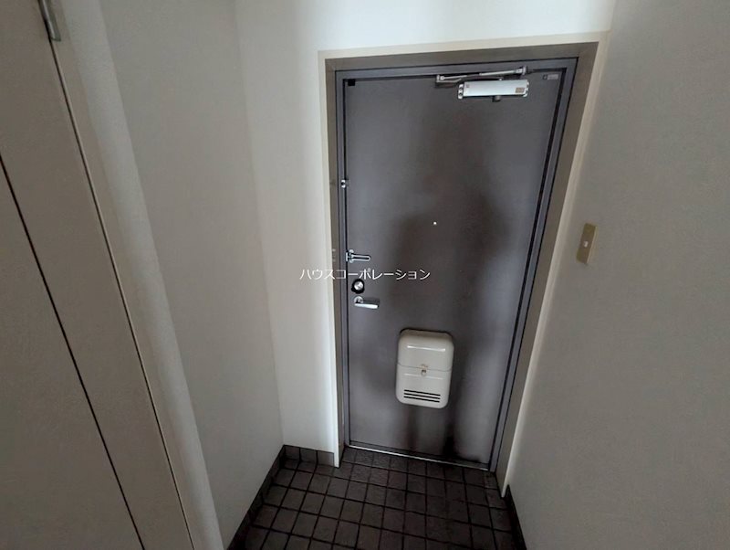 MAISON KOUMUの玄関写真