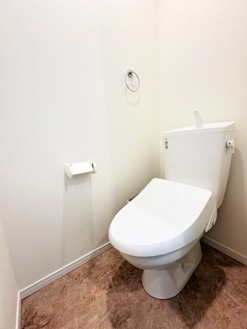都営三田線 蓮根駅 徒歩3分 3階建 新築のトイレ写真