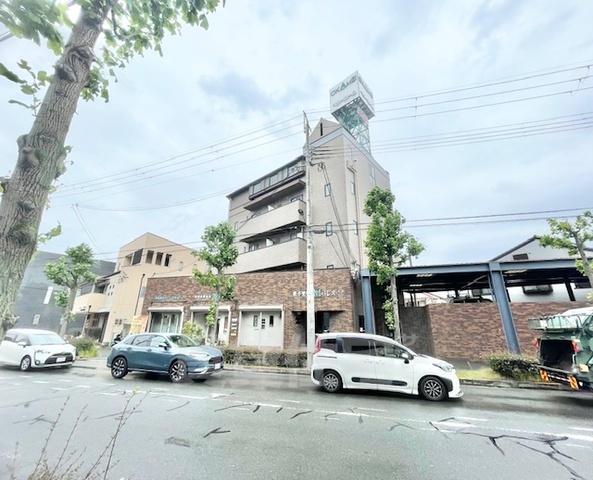 東千里OMパレス2の外観写真