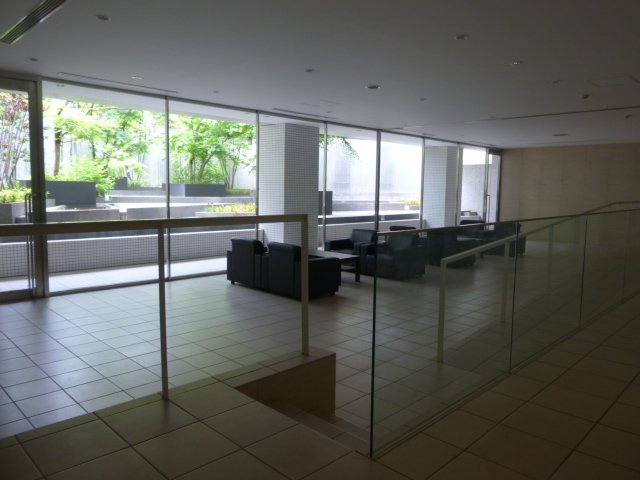 アジリア南麻布J’sの外観写真