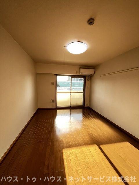 K・ブローテ・柏の葉Aの居間写真