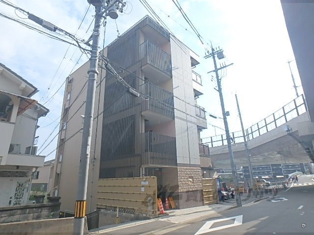 GARNETRESIDENCEMIYAの外観写真