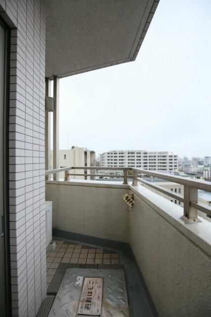 ＪＲ京浜東北線 大森駅 徒歩3分 12階建 築28年の内装写真