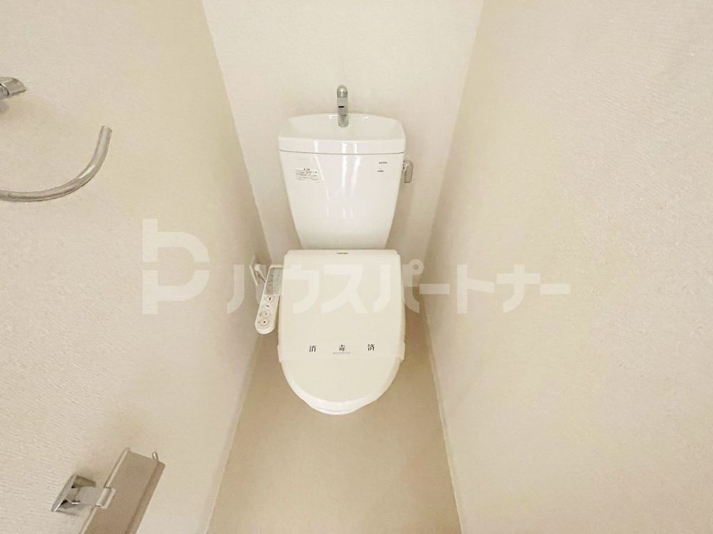 リーフコンフォート新小岩のトイレ写真
