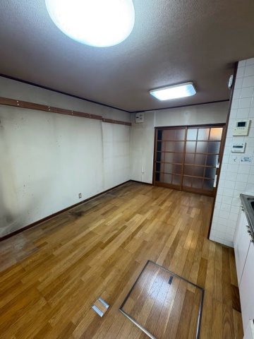 その他部屋・スペース　広くて明るい寝室