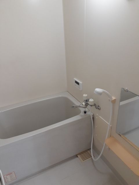 オレンジハウスの風呂写真