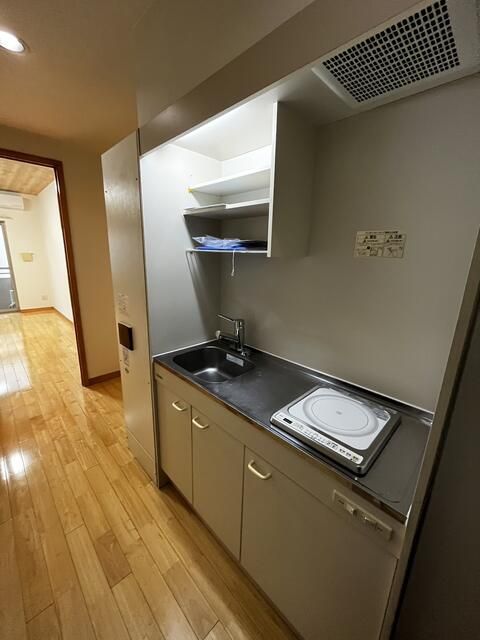 都営三田線 千石駅 徒歩9分 3階建 築24年のキッチン写真
