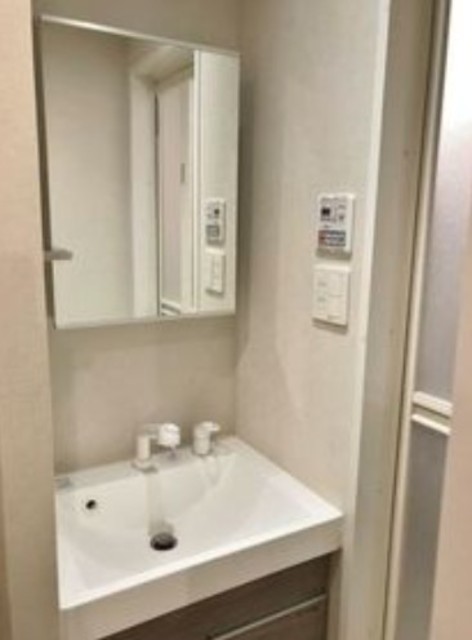 洗面設備　独立洗面台