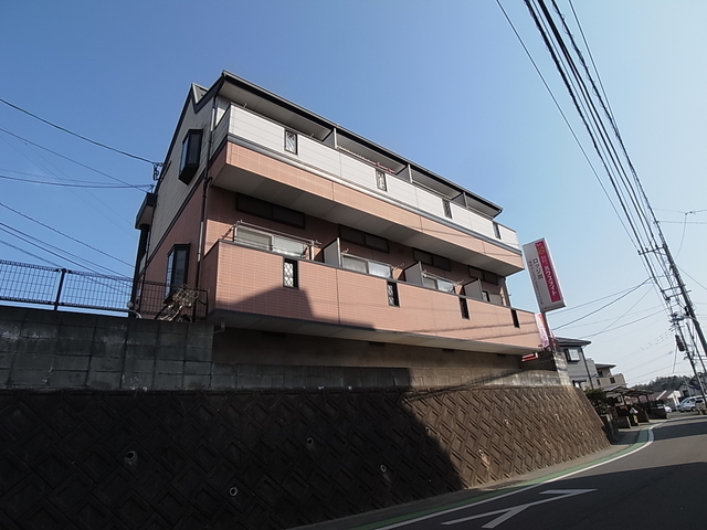 建物外観　２４時間コールセンターあり
