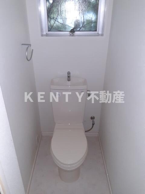 トイレ　落ち着いたトイレです