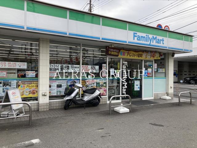 コンビニ　ファミリーマート今宿東町店（コンビニ）まで568m