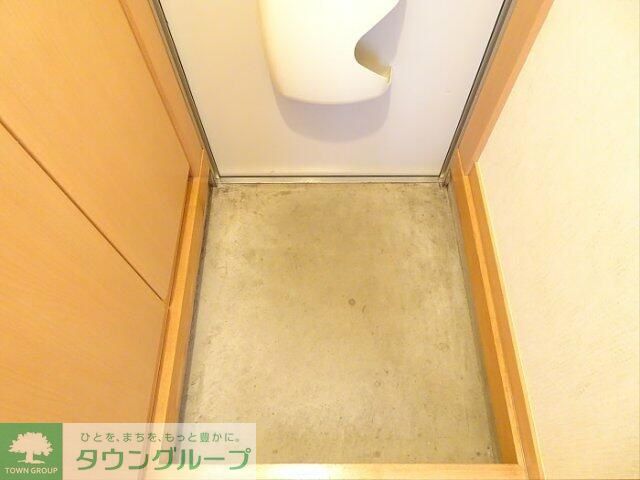 玄関　★お問い合わせはタウンハウジングまで★