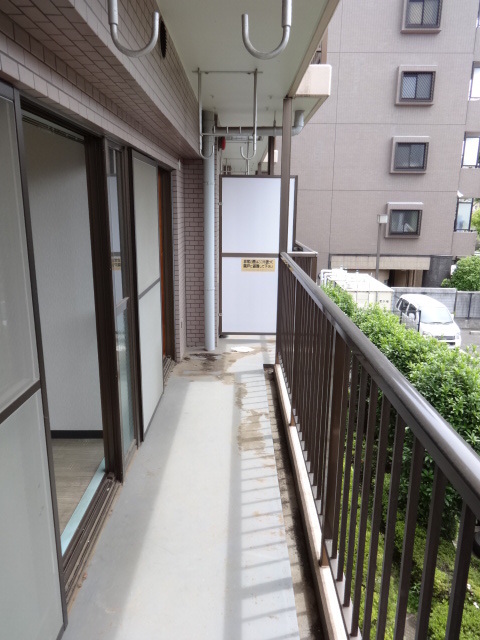 バルコニー　※別号室写真（反転タイプ）