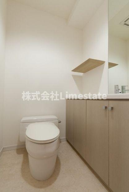 トイレ　別部屋参考写真