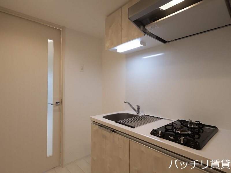 キッチン　画像は、同型タイプの為、現状を優先いたします。