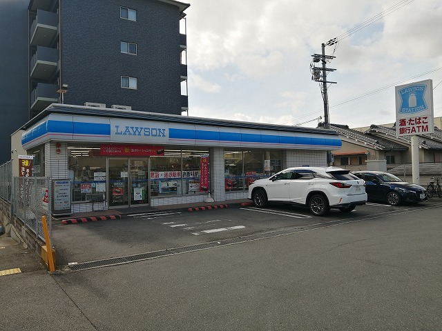 コンビニ　ローソン 西京極佃田店（コンビニ）まで149m