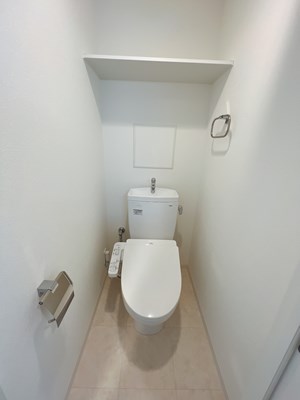 【名古屋市東区泉のマンションのトイレ】
