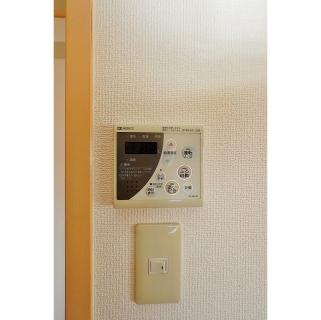 その他　給湯器パネル