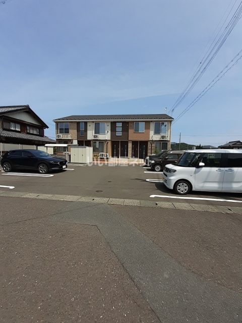 ルークの建物外観