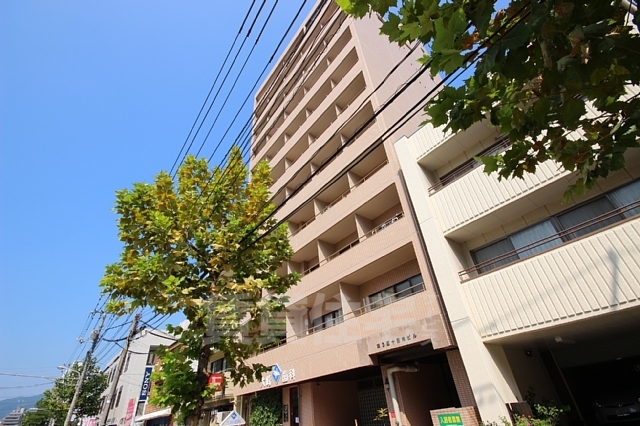 広島市中区西十日市町のマンションの建物外観