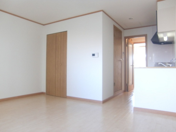 居室・リビング　使いやすい居間です