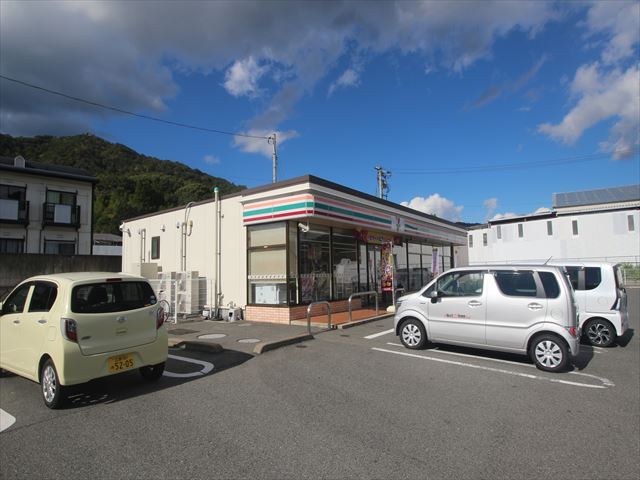 コンビニ　セブンイレブン東広島八本松正力店（コンビニ）まで169m