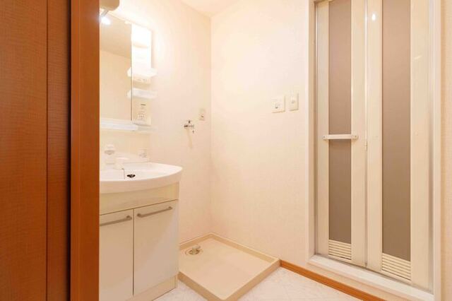 洗面設備　２０５・洗面所