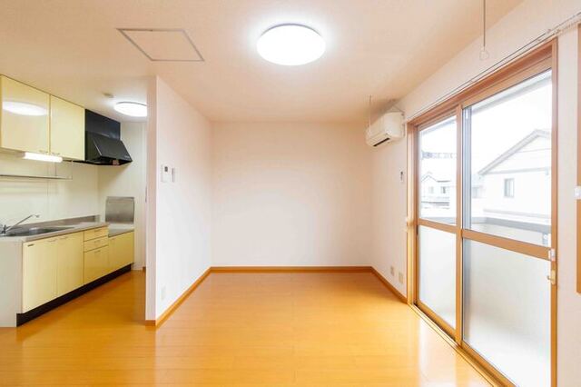 居室・リビング　２０５・洋室