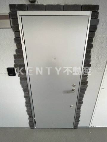 玄関　明るい玄関です