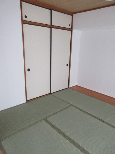 シャトー本町の内装写真