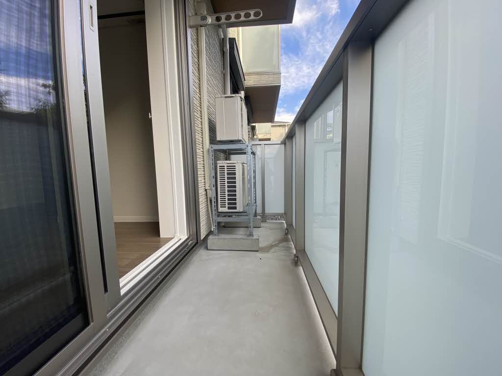 バルコニー　バルコニー