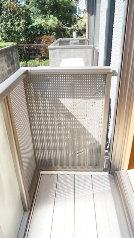 バルコニー　図面と現状に相違がある場合には現状を優先