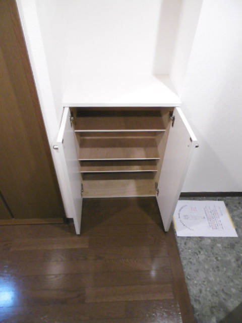 その他設備　下駄箱