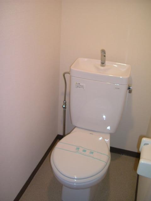 トイレ　トイレ