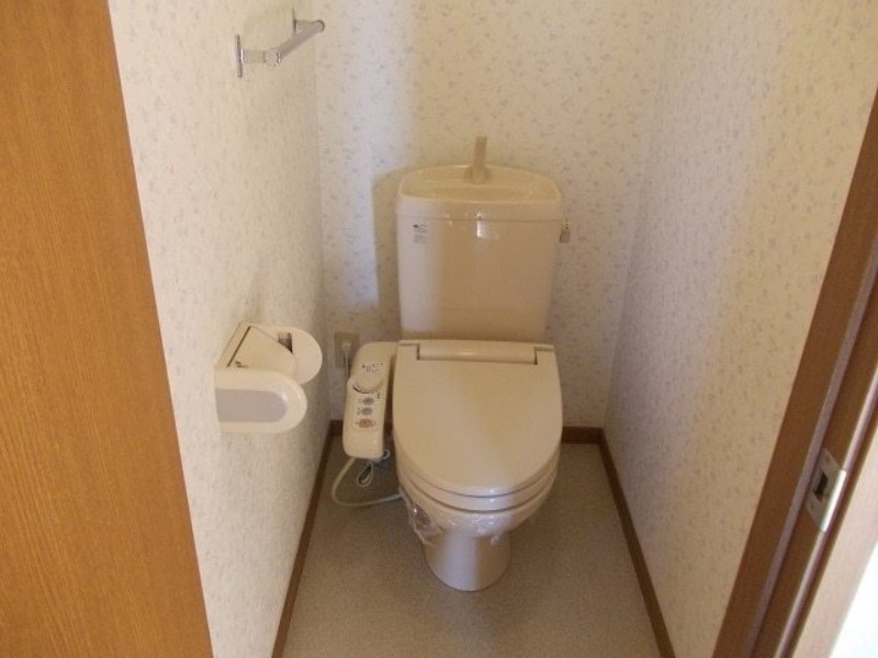 トイレ　図面と現状に相違がある場合には現状を優先