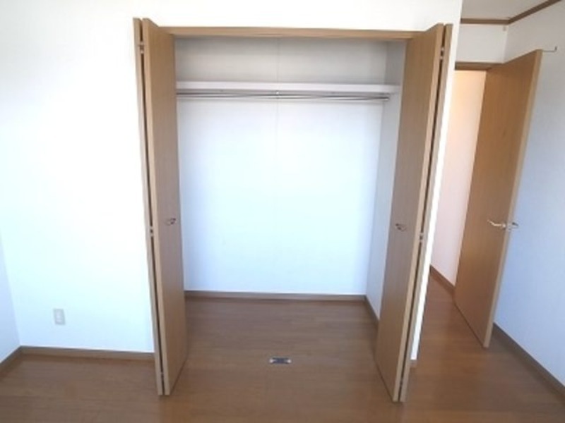 収納　図面と現状に相違がある場合には現状を優先