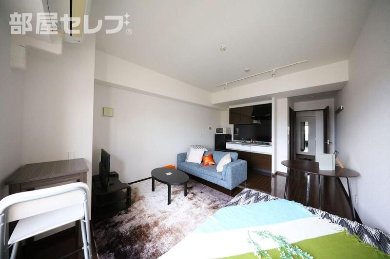 居室・リビング　１００８号室写真