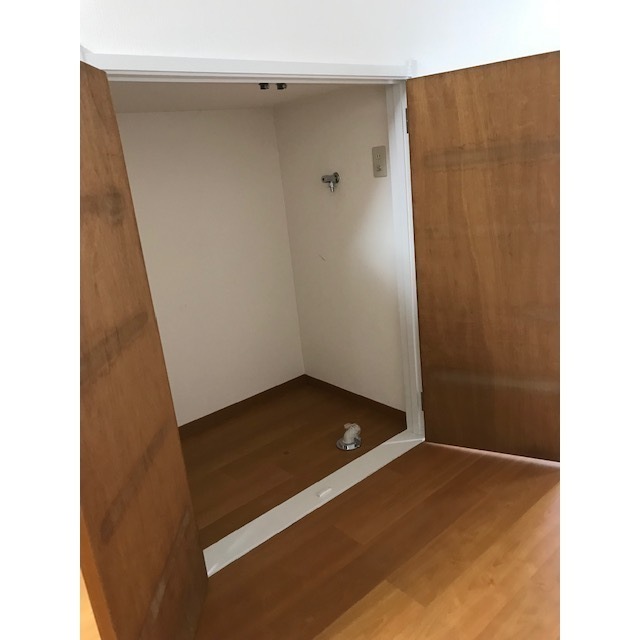 その他設備　室内洗濯機置場